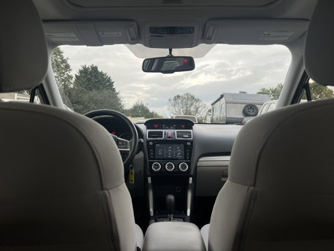 Used 2016 Subaru Forester 2.5i Premium w/ All-Weather Package image 14