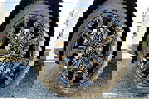 Used 2020 Land Rover Range Rover HSE image 10
