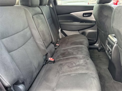 Used 2018 Nissan Murano SV image 12