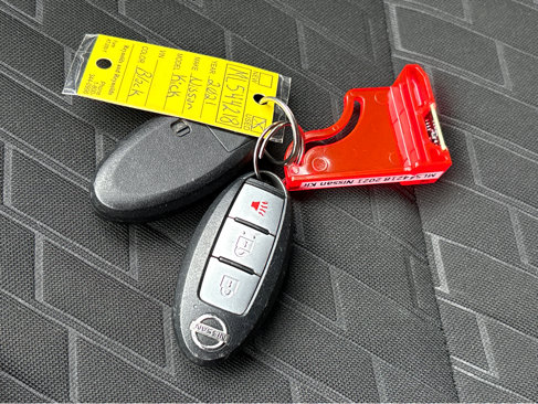 Certified 2021 Nissan Kicks S image 24