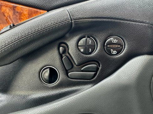 Used 2003 Mercedes-Benz SL 500 image 42