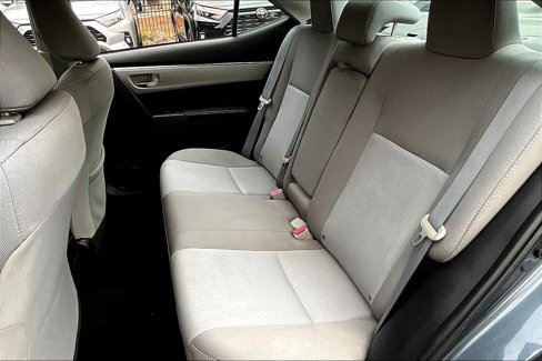 Used 2016 Toyota Corolla LE image 18