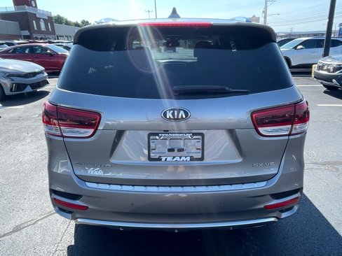 Used 2018 Kia Sorento SX image 6