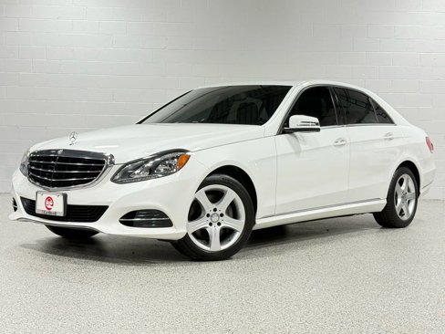 Used 2014 Mercedes-Benz E 350 4MATIC Sedan image 2