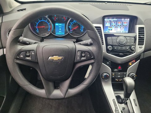 Used 2016 Chevrolet Cruze LT image 22