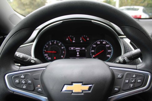 Used 2023 Chevrolet Malibu LS image 28