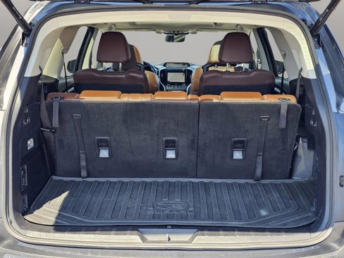 Used 2020 Subaru Ascent Touring w/ Popular Package #2A image 12