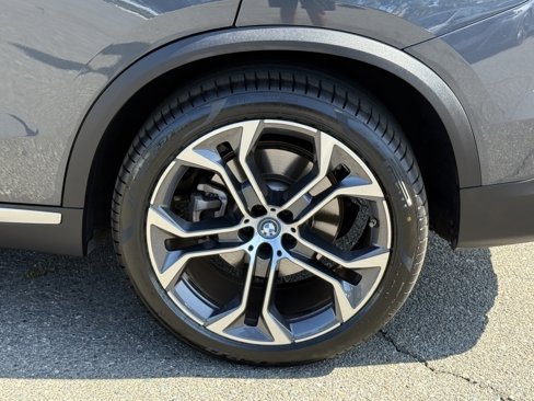 Certified 2022 BMW X5 xDrive45e w/ Climate Comfort Package image 17