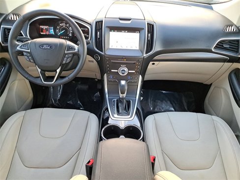 Used 2018 Ford Edge Titanium w/ Equipment Group 301A image 14