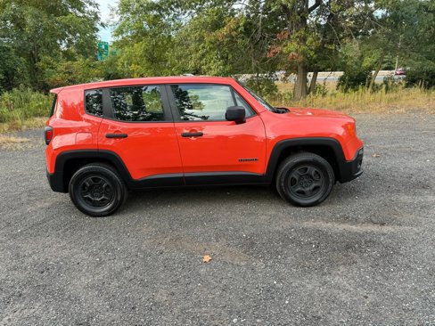 Used 2015 Jeep Renegade Sport w/ Power & Air Group image 4