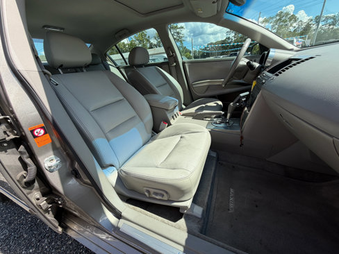 Used 2004 Nissan Maxima 3.5 SE image 11