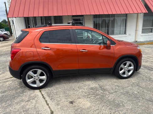 Used 2015 Chevrolet Trax LTZ w/ LPO, Cargo Package image 8
