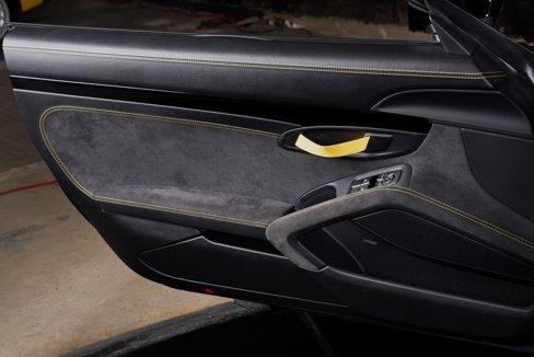 Used 2020 Porsche 718 Boxster Spyder image 24