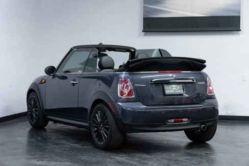 Used 2014 MINI Cooper Convertible image 32
