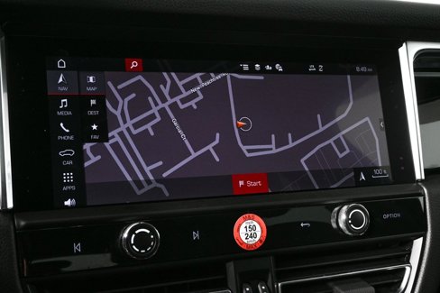 Used 2025 Porsche Macan image 14