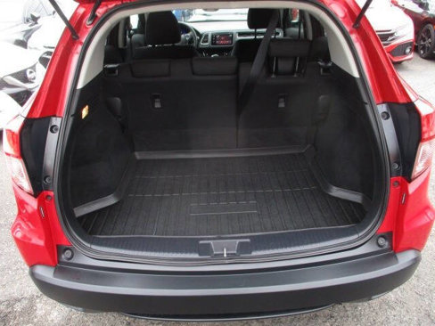 Used 2017 Honda HR-V EX image 5