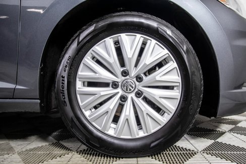 Used 2019 Volkswagen Jetta S image 41