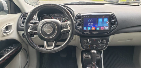 Used 2018 Jeep Compass Limited w/ Navigation Group image 12