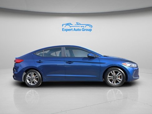 Used 2018 Hyundai Elantra SEL image 3