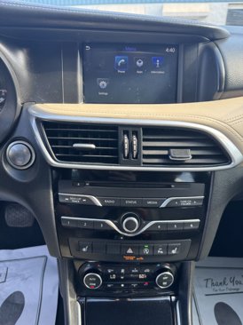 Used 2018 INFINITI QX30 Premium w/ Navigation Package image 14
