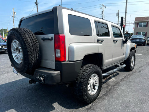 Used 2006 HUMMER H3 image 5