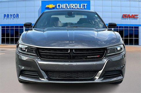 Used 2023 Dodge Charger SXT image 2