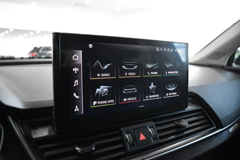 Used 2021 Audi Q5 Premium Plus w/ Premium Plus Package image 20