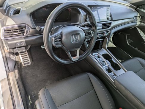 Used 2020 Honda Accord Sport image 10