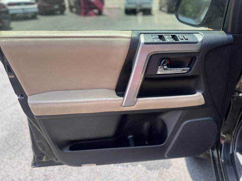 Used 2016 Toyota 4Runner 2WD image 11