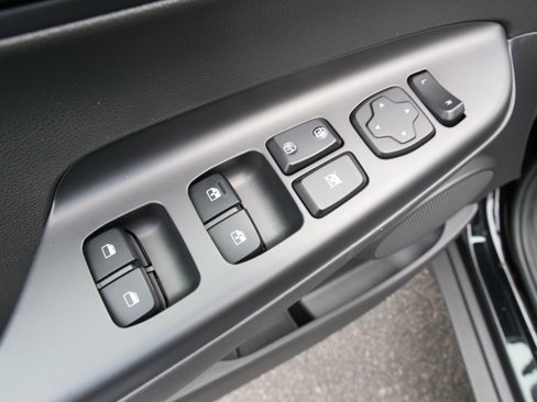Certified 2023 Hyundai Kona SEL w/ Winter Weather Package image 18