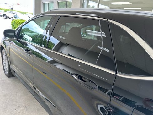 Used 2023 Ford Edge SEL w/ Convenience Package image 12