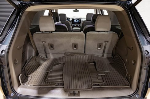 Used 2018 Chevrolet Traverse LT image 32