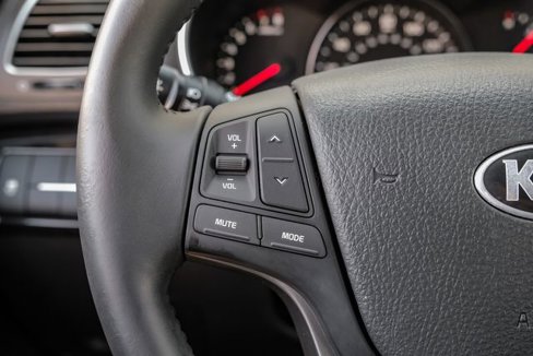 Used 2015 Kia Sorento LX image 21