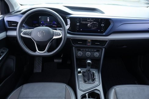 Certified 2022 Volkswagen Taos SE image 14