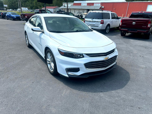 Used 2016 Chevrolet Malibu LT image 3