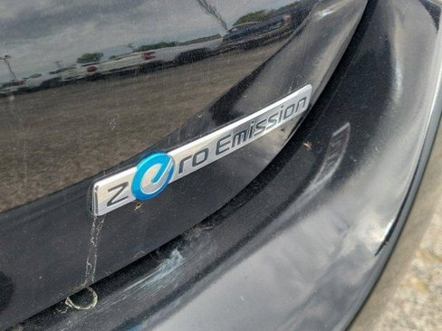 Used 2013 Nissan Leaf S w/ Charger Pkg image 6