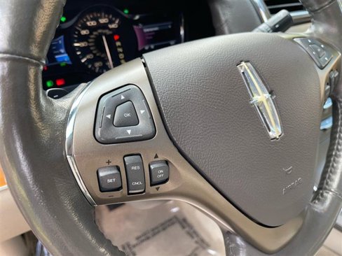 Used 2014 Lincoln MKX AWD w/ Equipment Group 101A image 19