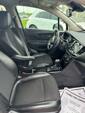 Used 2022 Buick Encore Preferred w/ Safety Package image 5