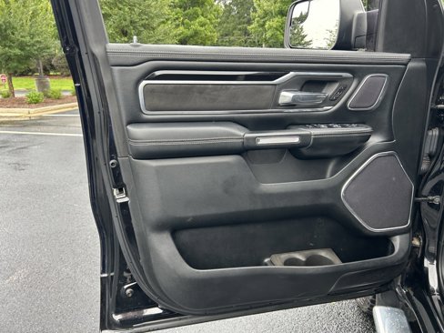 Used 2019 RAM 1500 Laramie image 63