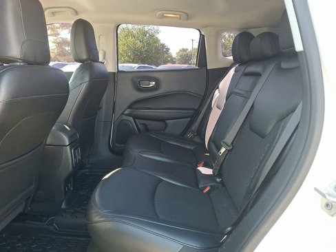 Used 2019 Jeep Compass Altitude image 10