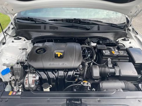 Used 2022 Kia Forte GT-Line image 22
