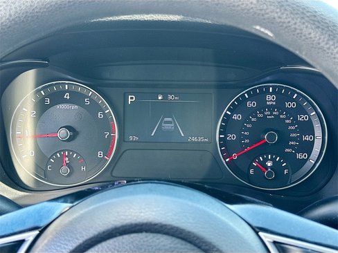 Certified 2023 Kia Forte LXS image 12