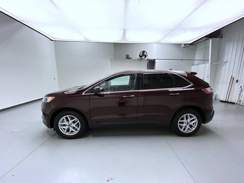 Used 2024 Ford Edge SEL image 8
