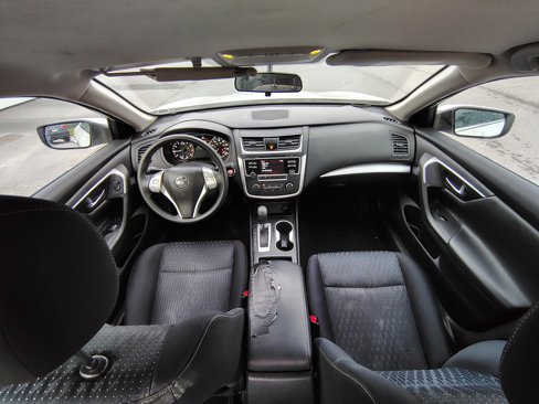 Used 2016 Nissan Altima 2.5 S w/ Power Driver Seat Package image 2