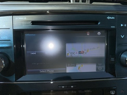 Used 2017 Toyota Avalon XLE image 24
