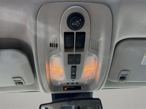 Used 2014 GMC Terrain SLT image 23