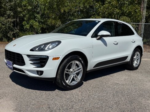 Used 2017 Porsche Macan image 3
