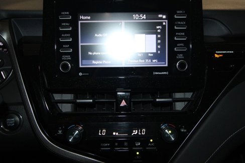 Used 2023 Toyota Camry SE image 17