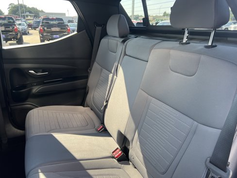 Used 2024 Hyundai Santa Cruz SEL w/ Activity Package image 6