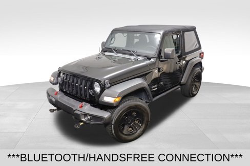 Used 2020 Jeep Wrangler Sport image 2